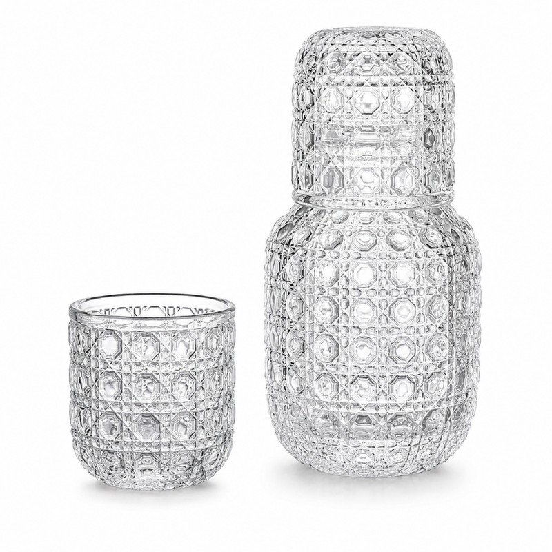 Garrafa de Vidro com Copo – Conjunto Jarra e Taça Retro com Padrão Floral em Relevo (440ml)